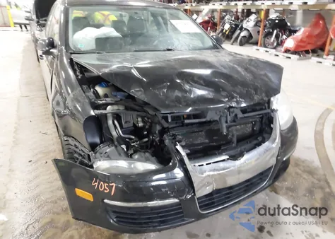2009 Volkswagen Jetta S from USA, damaged, VIN 3VWJM71K99M124177